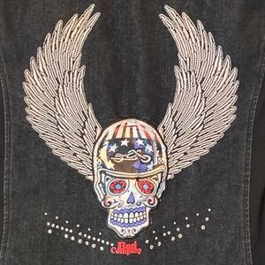 RIDERDIE WOMEN'S MEDIUM SKULL & WINGS SLEEVELESS ZIPPERED EMBROIDERED BIKER TOP